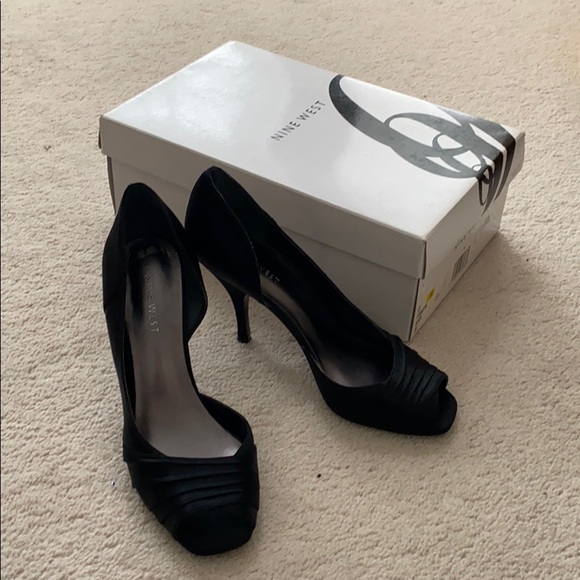 Nine West heels 👠 - Picture 1 of 7